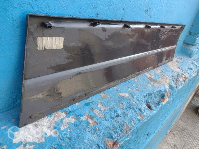 Moldura de puerta del izq Cherokee Laredo 1999-04 - Imagen 5