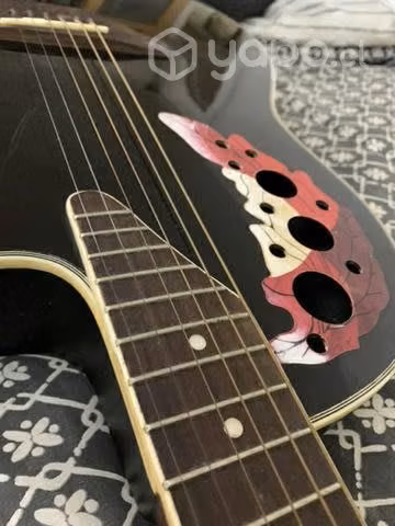 Guitarra Electroacústica Freeman