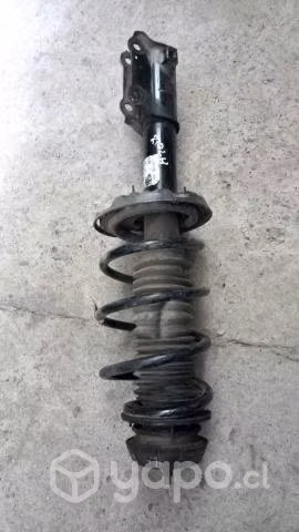 Amortiguador izquierdo Kia Rio