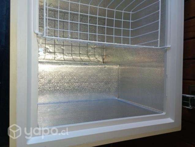 Excelente Congelador - Imagen 4