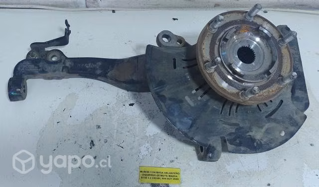 Muñón Con Masa Delantero Izquierdo (BTM275) Mazda