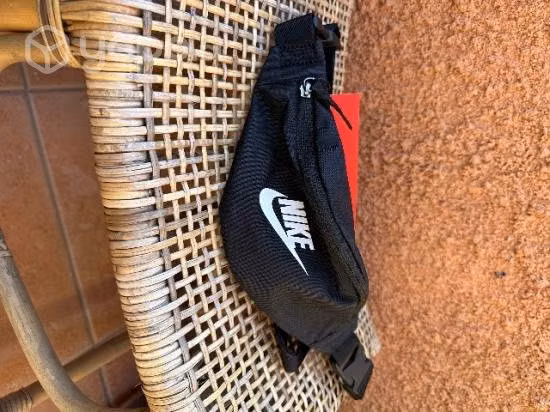 Banano nike unisex - Imagen 4