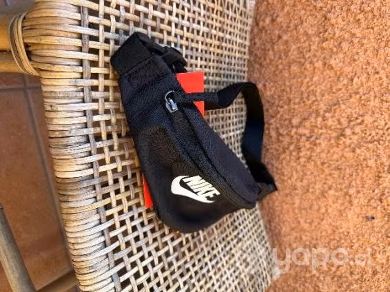 Banano nike unisex - Imagen 2