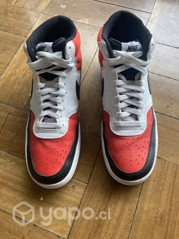 Zapatilla Nike Court Vision Mid University