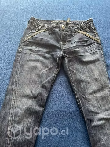 Jeans azul de mujer