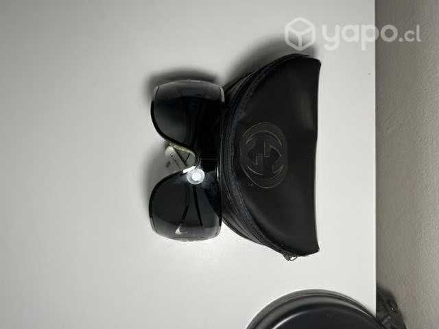 Lentes Gucci para sol, grandes Black