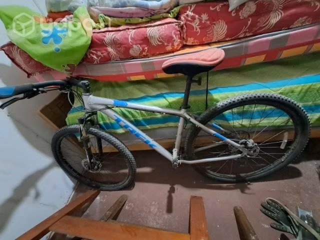 Bicicleta, Trek