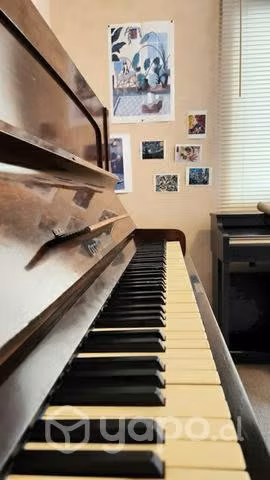 Piano acústico vertical - Imagen 3