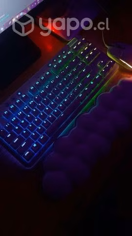 LOGITECH G715 Inalámbrico, totalmente sellado