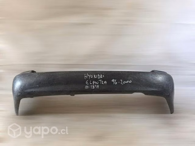 Parachoque trasero Hyundai elantra 1996-2000