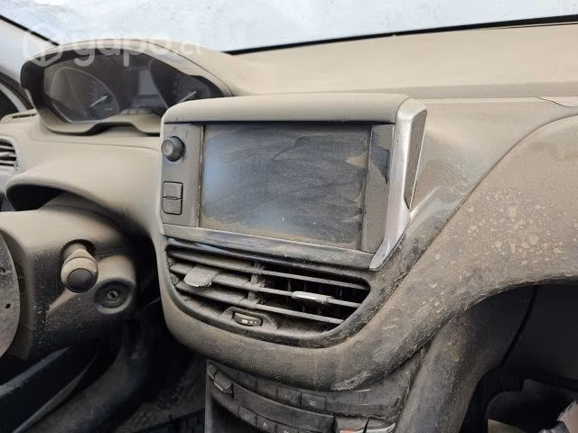 Radio peugeot 208 2019