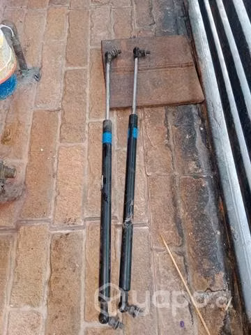 Bombín capot Subaru new legacy 2010-2012