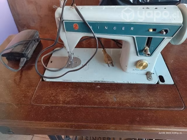 Maquina de coser antigua(1960/70) singuer