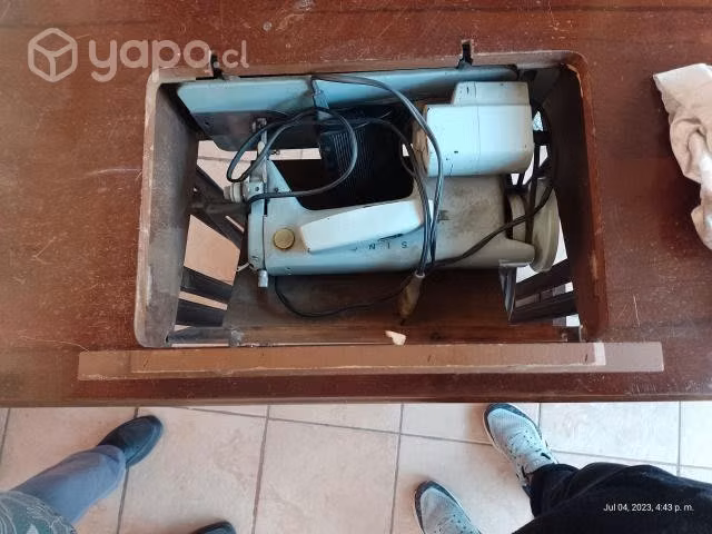 Maquina de coser antigua(1960/70) singuer