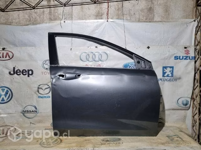Puerta delantera chevrolet onix turbo 20-23