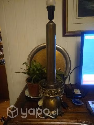Antigua lampara bronce macizo
