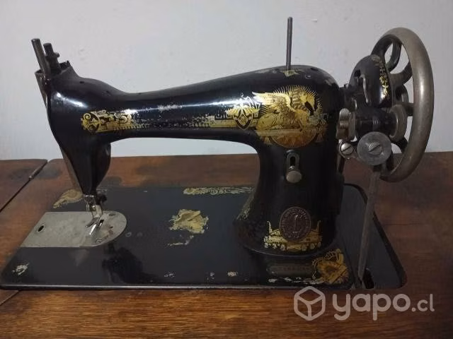Maquina coser singer antigua