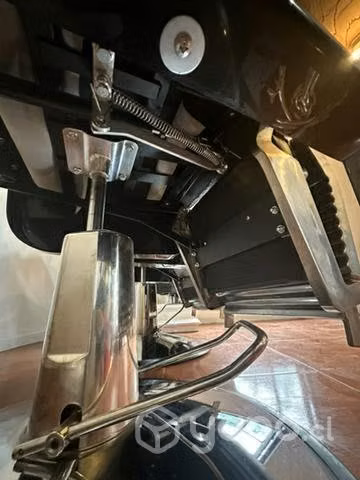 Sillón aviador y mueble de barbería - Imagen 4