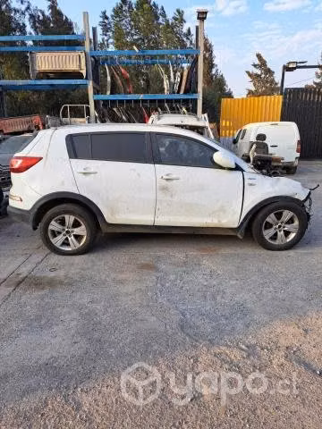 Yugo trasero kia Sportage 2012 Diesel usado