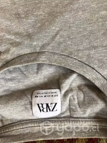 Polera Zara gris