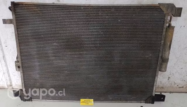 Radiador Aire Acondicionado (NPD129) Nissan NP300