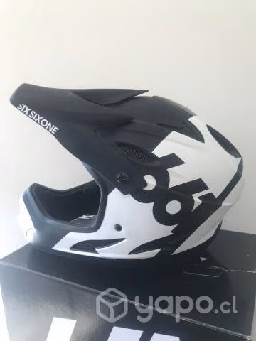 Casco integral marca SixSix One
