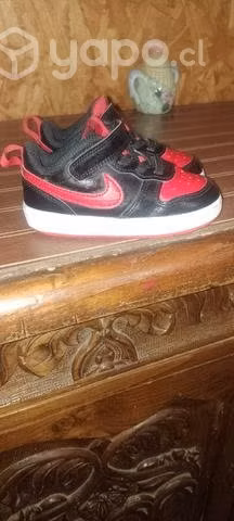 Zapatillas Nike ñiño número 23, poco uso