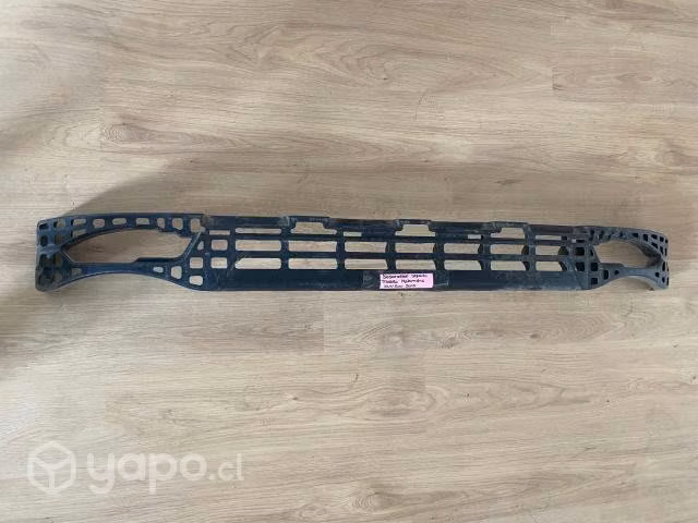 Absorvedor impacto trasero Mahindra XUV500 2015