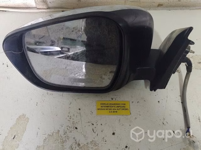 Espejo Izquierdo Con Intermitente (NPD245) Nissan