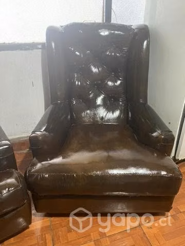 Sillones antiguos de cuero