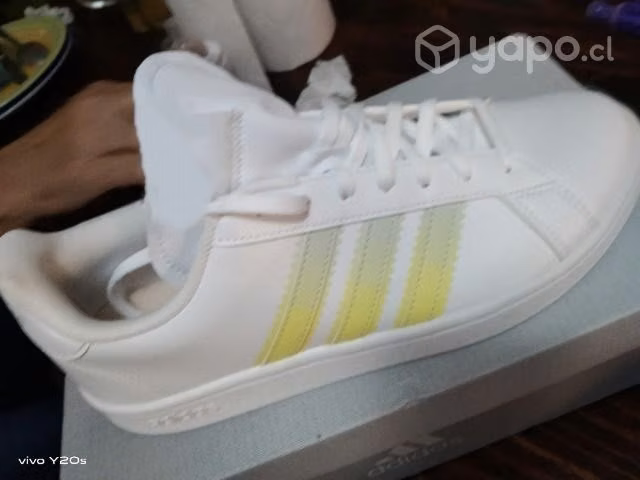Zapatillas adidas