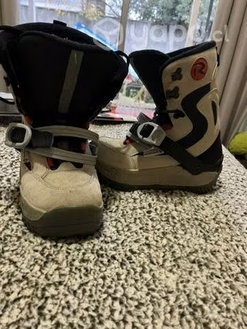 Snowboard Elan +Botas y Fijaciones Rossignol