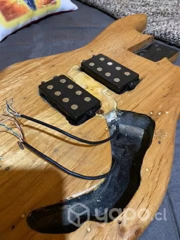Cuerpo de bajo con cápsulas