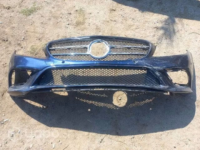 Parachoque Mercedes Benz C180 2017