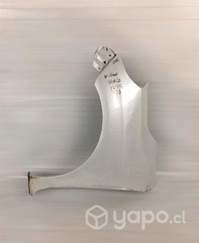 Tapabarro lh Nissan versa 2012-2019