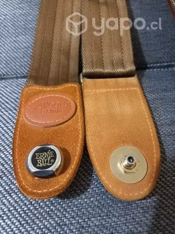 Guitarrón Mexicano