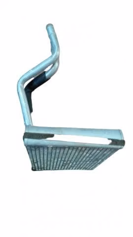 Radiador de calefaccion Chevrolet Aveo año 17/20