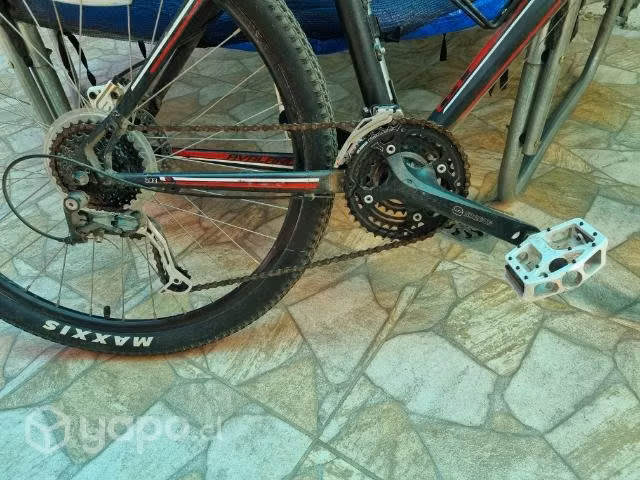 Bicicleta GT avalanche 4.0