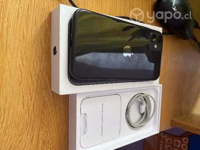 Teléfono IPhone 11