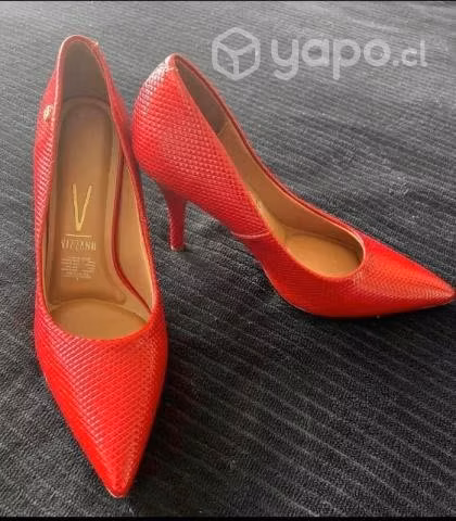Zapato marca Vizzano modelo Stiletto N