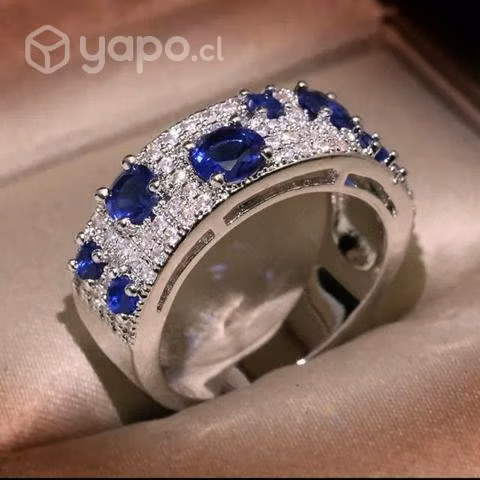 Elegante Anillo De Plata en Piedra Zafiro