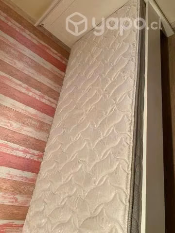 Cama de 1 plaza madera con colchon