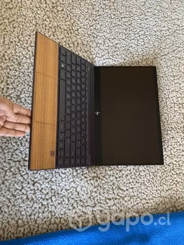Notebook HpEnvy modelo 13-AQ1001
