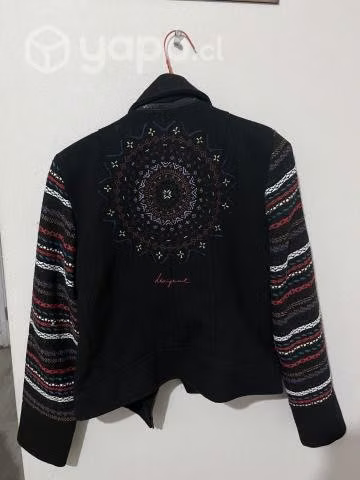 Chaqueta Desigual talla 38 - Imagen 2