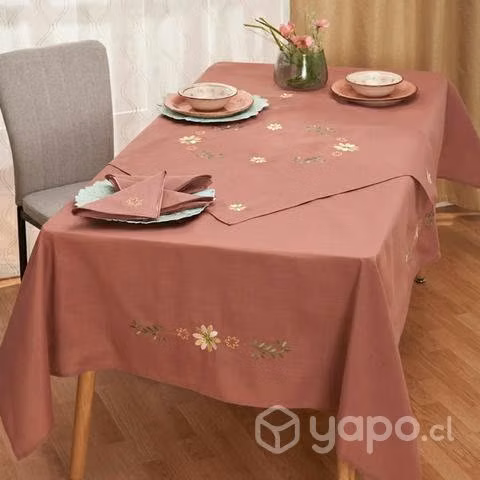 Mantel Lino Bordado + 6 servilletas