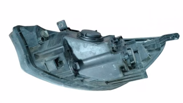 Optico lado rh Kia Rio 3y4 año 2011/2017 - Imagen 2