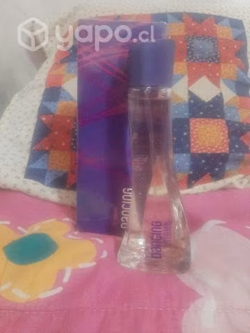 Perfume dancing night