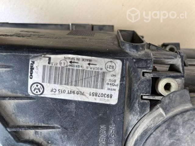 Óptico izquierdo VW Touareg mk1