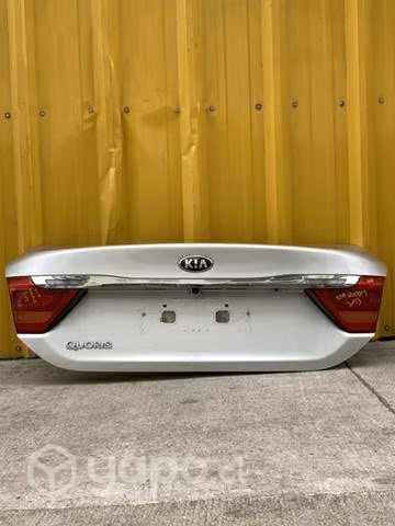 Portalón KIA QUORIS año 2013 IMPECABLE