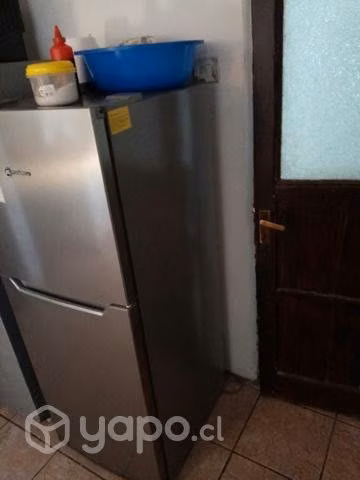 Refrigerador mademsa